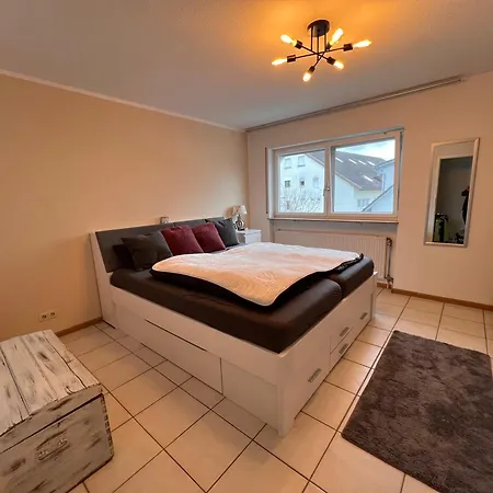 Schoene Ferienwohnung Mit Garten *